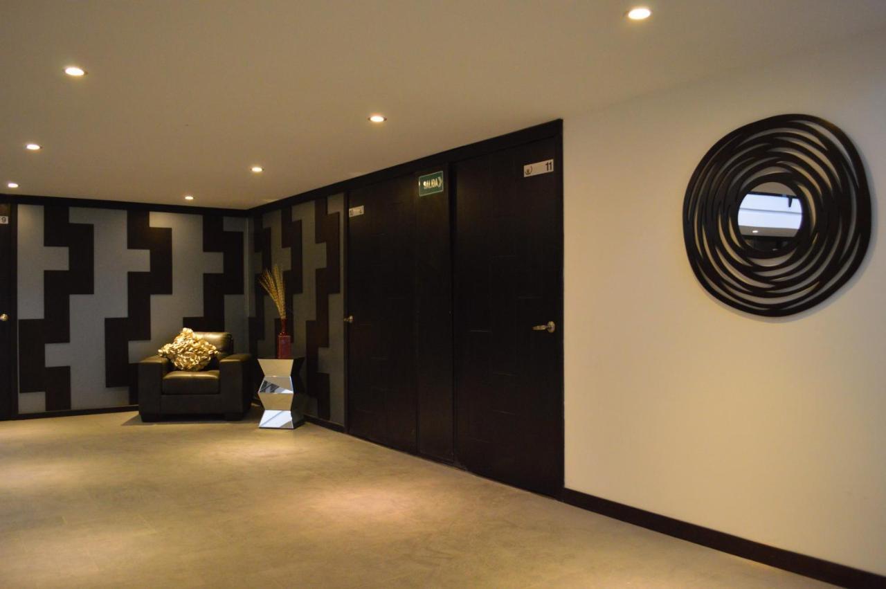 Hostal Delia Victoria Куенка Екстериор снимка