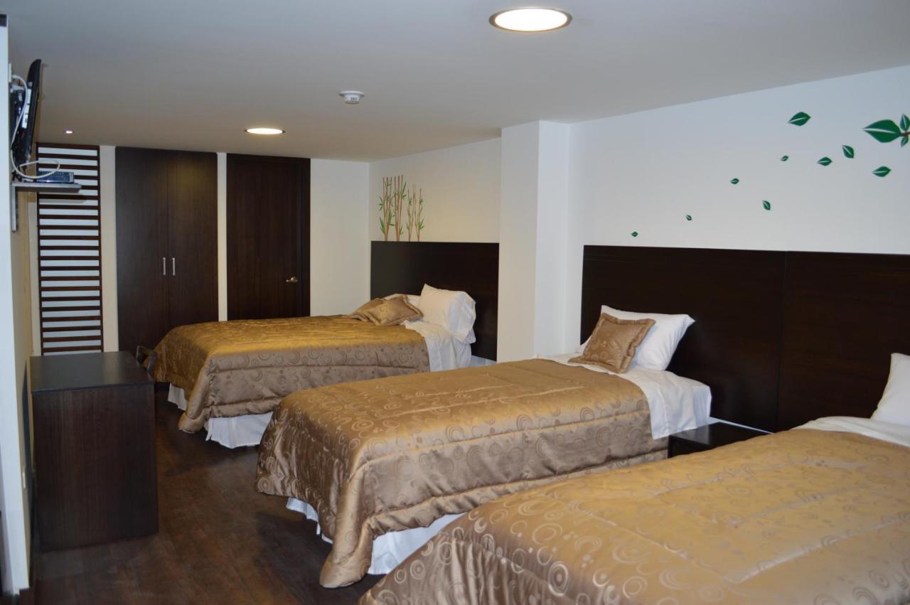 Hostal Delia Victoria Куенка Екстериор снимка